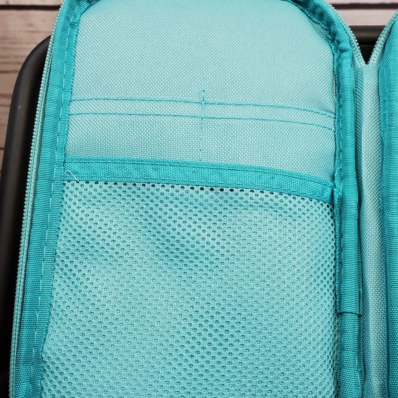 yoobi unicorn pencil case - Picture 4 of 8